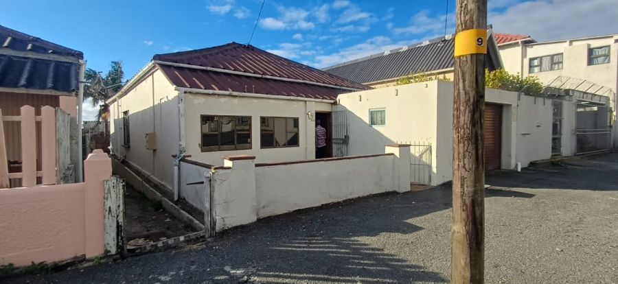 4 Bedroom Property for Sale in Quigney Eastern Cape